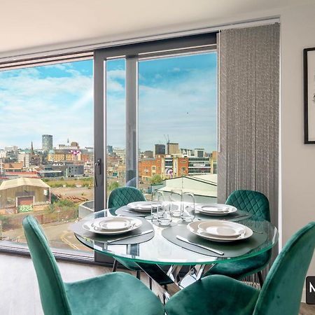 ברמינגהאם Maevela Apartments - Luxury Top Floor Penthouse - With Parking - 2 Bedroom New Build Apartment ✪ City Centre, Digbeth ✓ With Huge Patio Sliding Doors - City View - Rooftop Terrace - Ps4 & Smart Tv'S מראה חיצוני תמונה