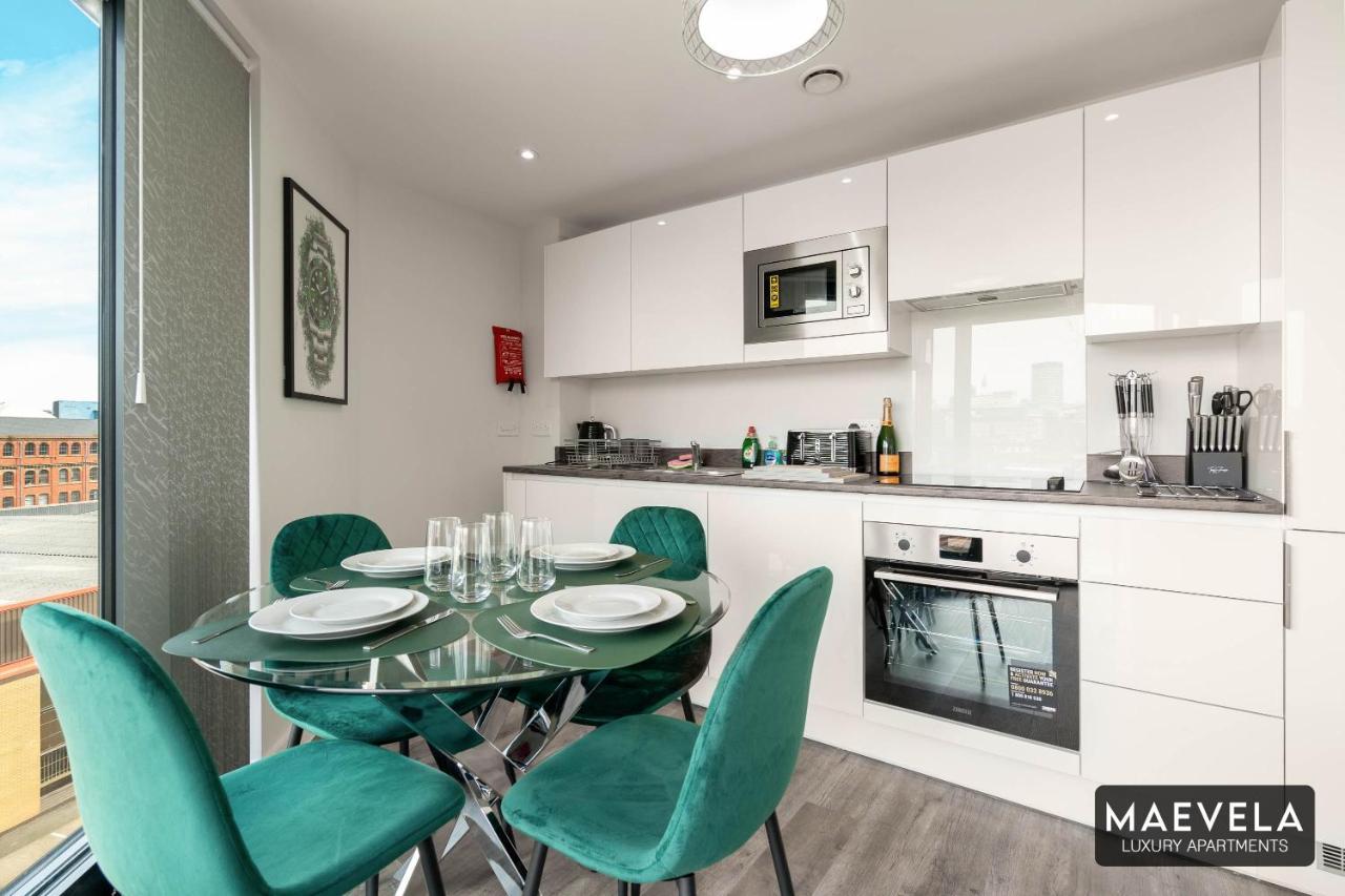 ברמינגהאם Maevela Apartments - Luxury Top Floor Penthouse - With Parking - 2 Bedroom New Build Apartment ✪ City Centre, Digbeth ✓ With Huge Patio Sliding Doors - City View - Rooftop Terrace - Ps4 & Smart Tv'S מראה חיצוני תמונה