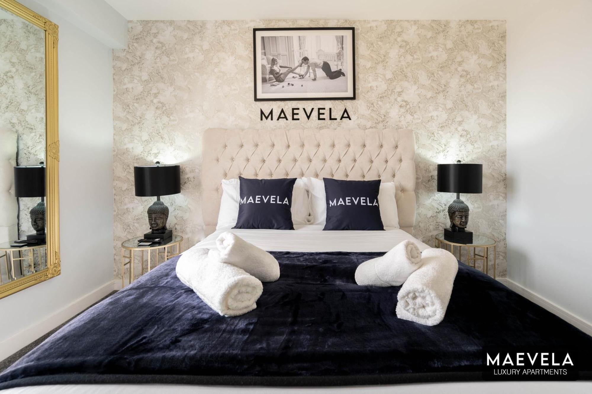 ברמינגהאם Maevela Apartments - Luxury Top Floor Penthouse - With Parking - 2 Bedroom New Build Apartment ✪ City Centre, Digbeth ✓ With Huge Patio Sliding Doors - City View - Rooftop Terrace - Ps4 & Smart Tv'S מראה חיצוני תמונה