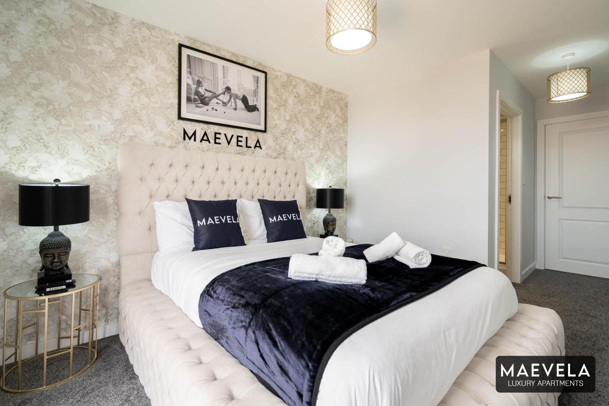 ברמינגהאם Maevela Apartments - Luxury Top Floor Penthouse - With Parking - 2 Bedroom New Build Apartment ✪ City Centre, Digbeth ✓ With Huge Patio Sliding Doors - City View - Rooftop Terrace - Ps4 & Smart Tv'S מראה חיצוני תמונה